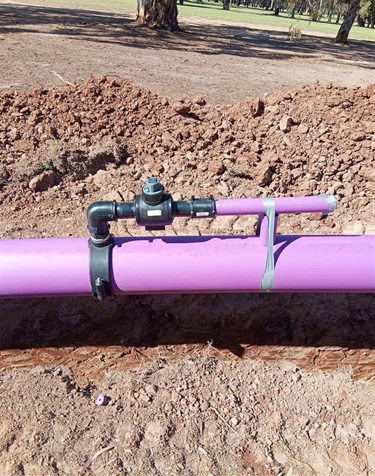 Lateral isolation valves